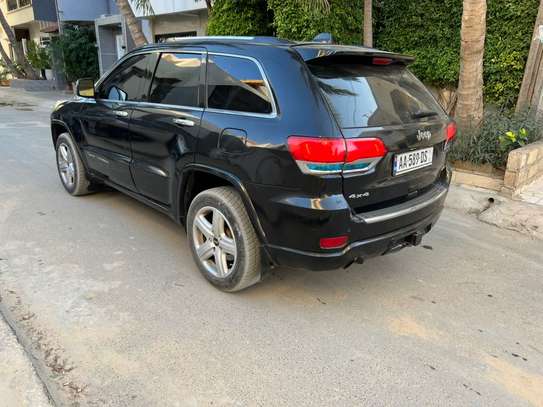 Jeep Grand Cherokee image 9