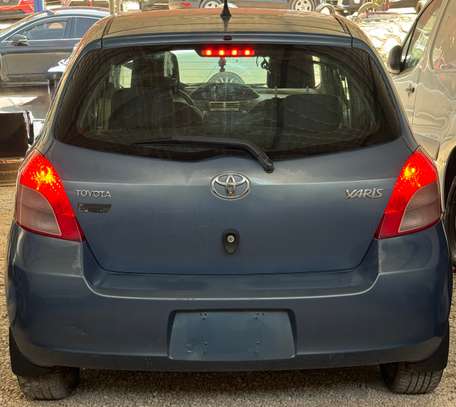 Toyota Yaris image 3