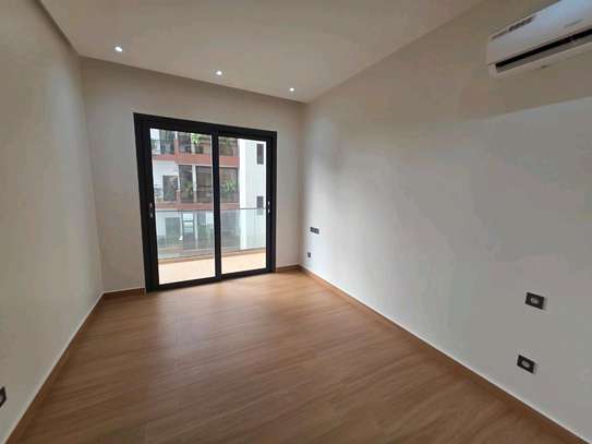 Très bel appartement F4 à Mermoz image 8