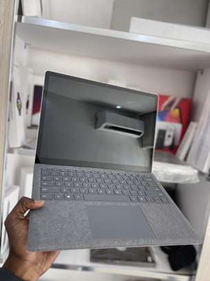 Surface Laptop 4 - AMD Ryzen 5 image 1