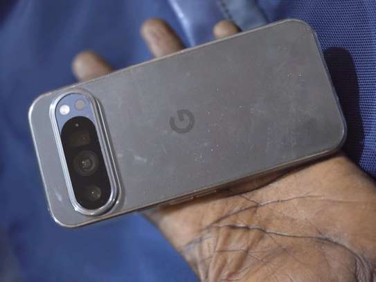 Google pixel  9 pro 128GB 16GB ram image 5
