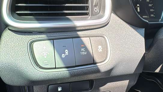 Kia sorento image 11