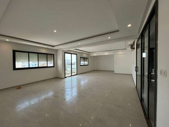 Appartement 4chambres à Louer aux Almadies image 5
