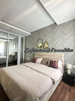 Studio meublé moderne à louer – Mamelles image 11
