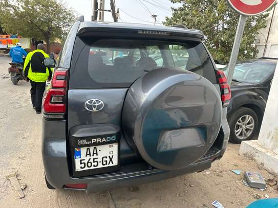 Toyota Prado 2019 image 5