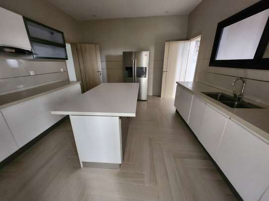 Appartement F4 à louer à Fann Résidence image 4