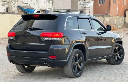 Jeep grand cherokee limited image 9