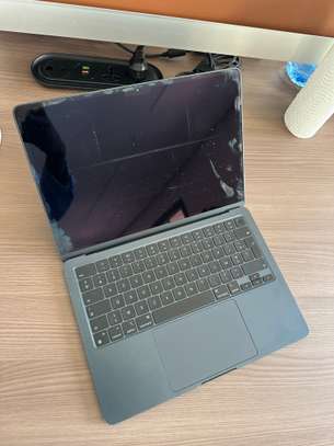 MacBook Air M2 2022 image 3