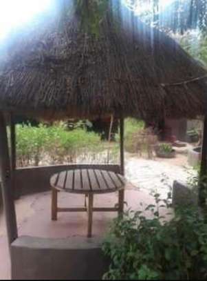 HOTEL A VENDRE MBOUR image 2