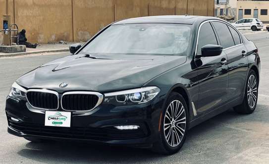 BMW 530i 2018 image 3