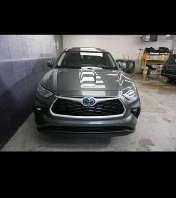 Toyota highlander hybrid 2020 image 3
