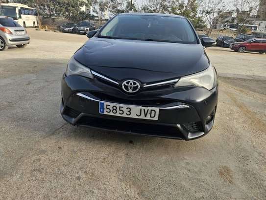 TOYOTA AVENSIS 2017 image 1