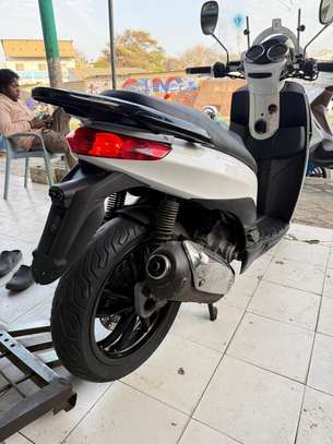 Carnabi cruiser moteur 300 cc année 2016 image 5