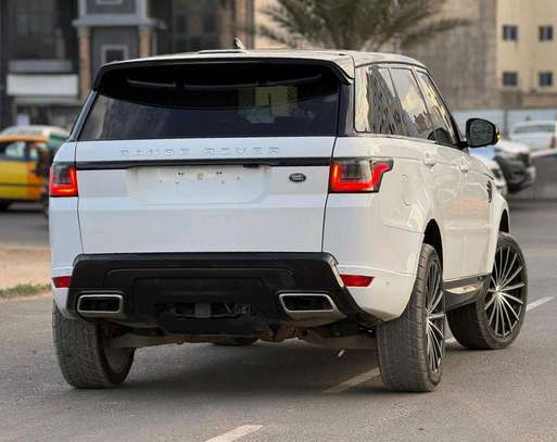 Range Rover image 5
