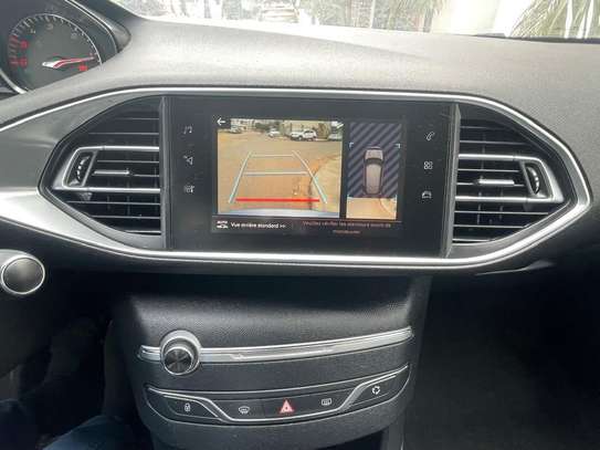 PEUGEOT 308, 2018 image 14