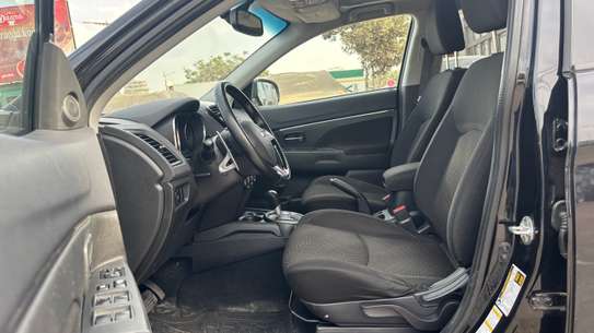 Mitsubishi rvr Venat full options image 15