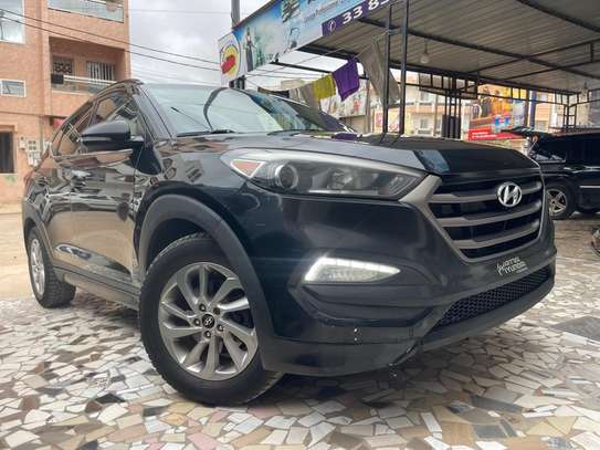 HYUNDAI TUCSON 2016 image 8