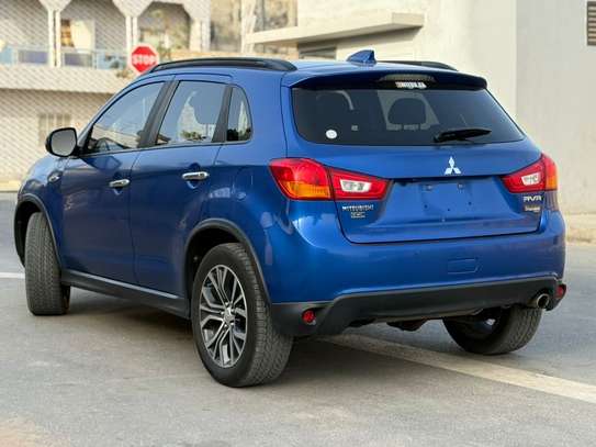 Mitsubishi rvr platinium image 10