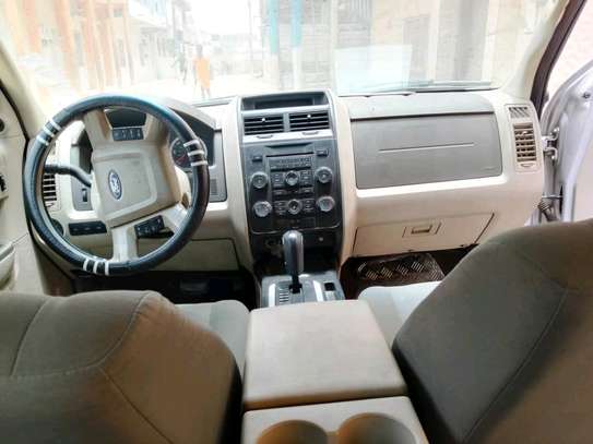 Ford Escape 2012 image 11