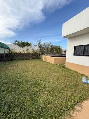 Villa F4 à louer Sangalkam Cité Kalia image 5