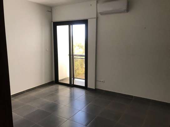 Appartement F4 aux Almadies image 4