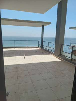 Beau duplex en bord de mer à Mermoz image 1