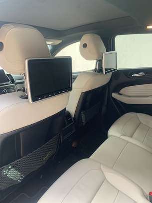 Mercedes GLE 43 image 3