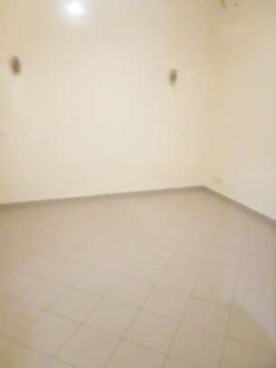 Appartement à louer a libéré 5 côté rond 6 image 3