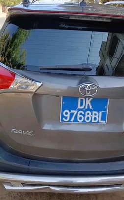 Toyota Rav4 2015 image 11