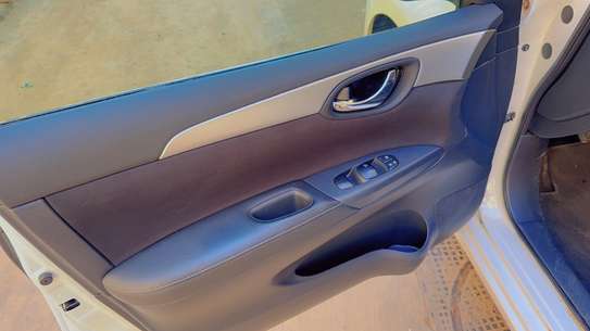 Nissan Sentra 2016 image 10