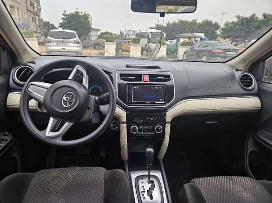 Toyota rush 2021 image 8