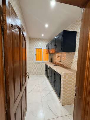 Appartement a louer (Cité keur Gorgui) image 9