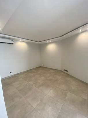 Appartement à louer au Almadies de haut standing image 9