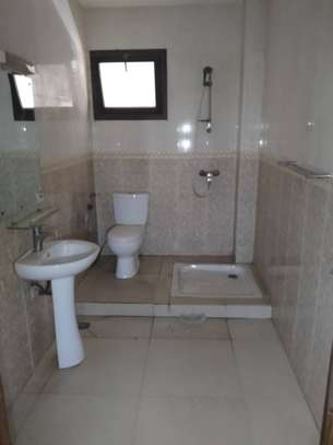 Appartement à louer au Plateau Dakar image 4