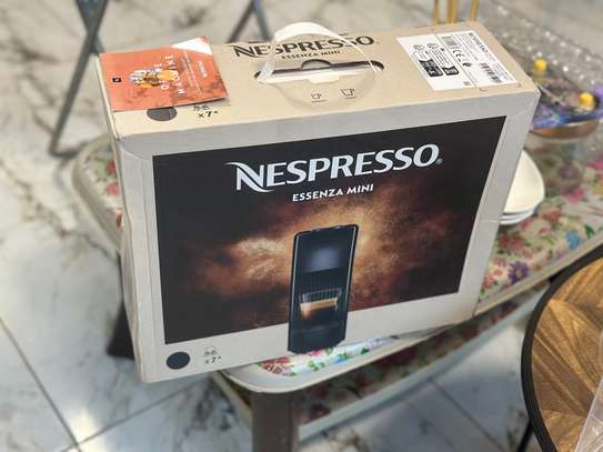 NESPRESSO ESSENZA MINI image 2