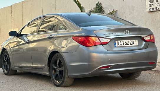 Hyundai Sonata 2013 image 2