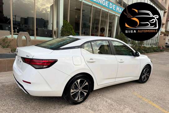 NISSAN SENTRA 2021 - BLANCHE image 5