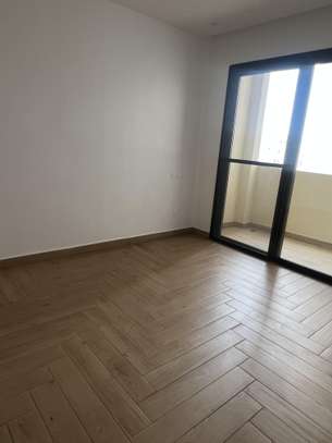 Appartement F4 neuf à louer au Point E image 6