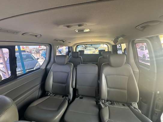 Hyundai Starex 2017 image 8