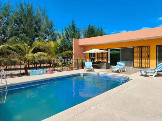 Villa avec piscine à vendre pres de Palmarin image 1