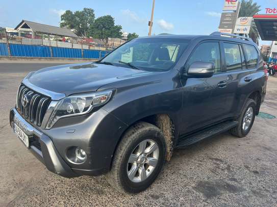 Toyota Prado TXL image 2