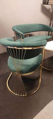 Salon sejour pour espace familial ou boutique image 5