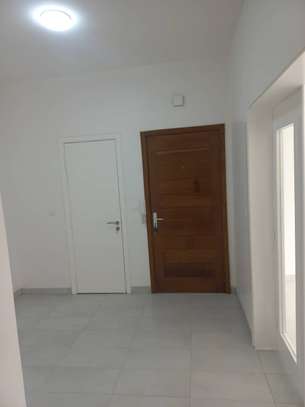 Bel appartement a louer au Point E image 2