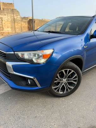 Mitsubishi rvr platinium image 11
