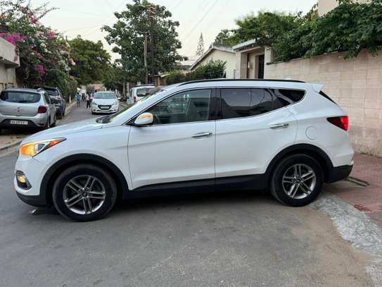 Hyundai Santa Fe 2017 4x4 image 2