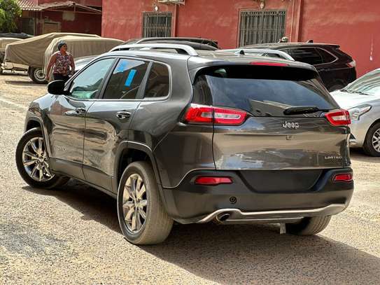 Jeep Cherokee 2017 image 4