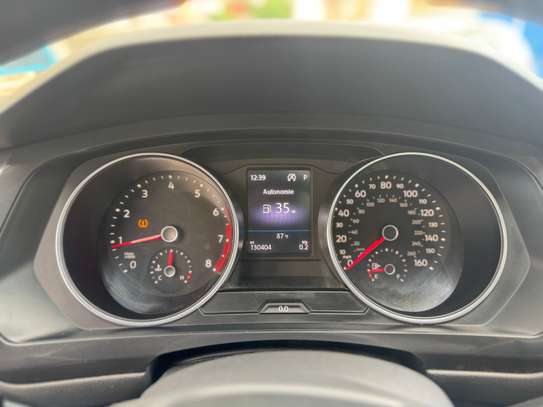 VOLKSWAGEN TIGUAN SE TSI 4 MOTION image 9