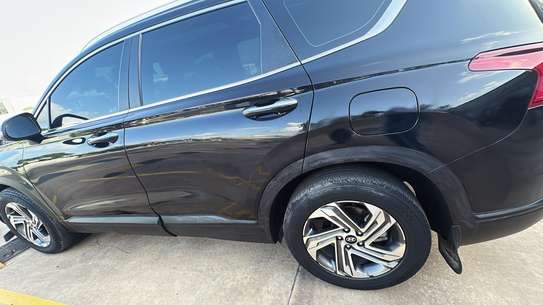 Hyundai Santa Fe 2021 image 9