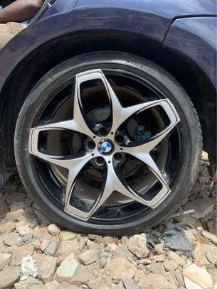 BMW X5 E70 image 9