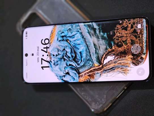 Oppo reno 12 256GB 12GB ram 2sim image 3